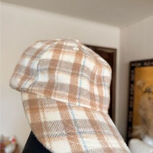 Plaid Tan and White Fleece Baseball Hat